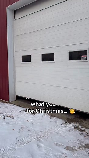 Only 30 days until Santa comes 🎅 Which one is your choice?! 🎄 #Ford #fordtruck #classictruck #oldford #f250 #crewcab #crewcabmafia #79ford #dentside #dentsidenation #dentsideford #konablue #4x4truck #frameoff #restoration #truckbuild #builtnotbought#christmaswishlist #alliwantforchristmas | RetroMotive Alberta
