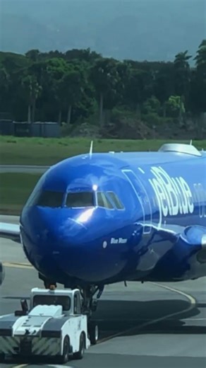 Pushback Jetblue #airplane #aviation #aeroplane #aeropuertodelcibao #planespotting
