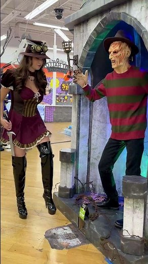 RIP Freddy! Merrick & ‪@rachelmichellepizzolato‬ Thx ‪@spirithalloween‬ #horror #funny #halloween
