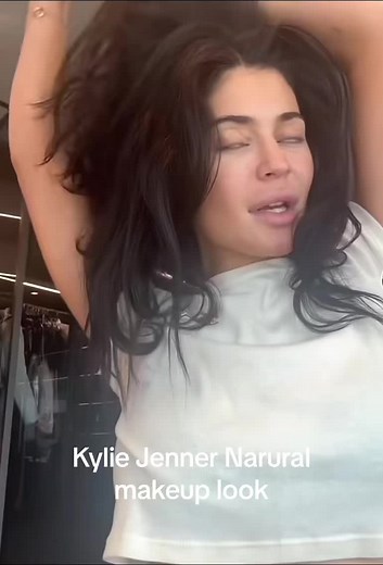 Kylie Jenner Natural Makeup Tutorial