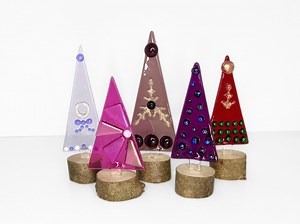 Small Fused Glass Christmas Trees on Wood Base, Modern Jewel Tone Holiday Table Top Decor - Etsy