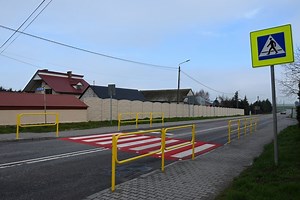 Powstają przejścia dla pieszych w Osinach i Mircu - Podborkach. Teraz będzie bezpieczniej. Zobacz zdjęcia