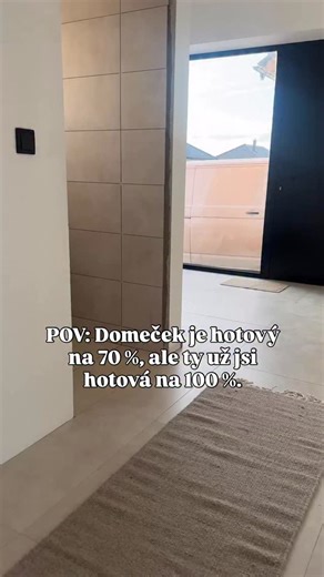 Zuzana Rygarová | Skoro hotovo, ale já už mám HOTOVO. ✔️✨🤣 Kdo stavěl nebo rekonstruoval určitě zná ten pocit. 🤣 A ten laser? Jakej designovej odkládací... | Instagram