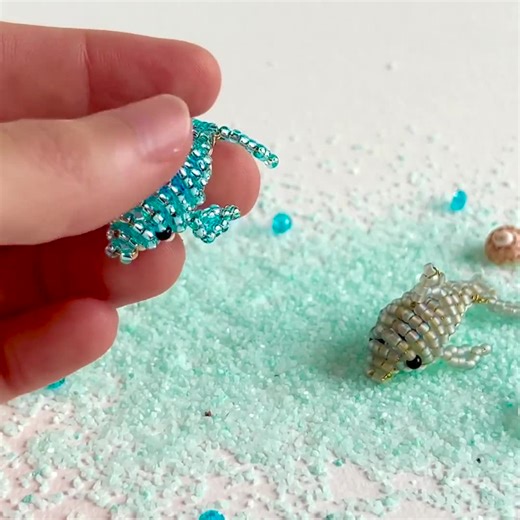 Dolphin PDF beaded pattern, beaded animal instructions in German, beaded dolphin, 3D beaded animal pattern in English, PLUS basics for beginners