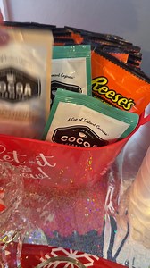 Check out my quick and simple hot cocoa bar. This is the first time I’ve made a hot cocoa bar so I feel I did pretty good with it. Let me know what you think. Did I miss anything? ❄️🍬☃️🍫🤎 #hotcocoaseason #holidayseason #hotcocoabar #HolidayCheer | Farmhouse Stencil Shoppe