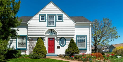 Design Pros Say This Is a "Make-or-Break" When It Comes to Your Home's Curb Appeal