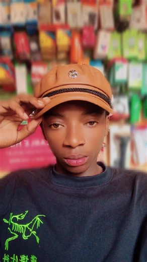 Amrine Kilaholic (@amrine.kilaholic)’s videos with original sound - Amelia