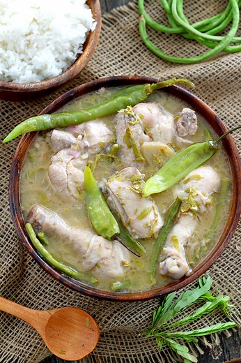 Sinampalukang Manok (Chicken in Tamarind Soup) - Foxy Folksy