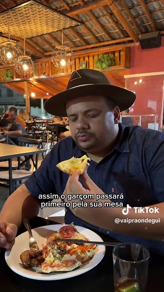 Como se comportar em um rodízio de pizzas