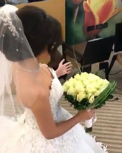 Be one of a kind bride with Bridal veil #Unique_Wedding_Dresses Hair by Lebanese TOUCH ☎️Call us to book your appointment 01066610177 / 01226445527 🚗Address: 29 A shams eldeen elzahaby street - Ard Elgolf - Heliopolis 🕛Working hours: 12pm - 9pm Instagram : https://instagram.com/bridal_veil_egypt Facebook : https://m.facebook.com/bridalveil.eg #bridal_veil #trendy #beads #brides #ballgown #egyptbrides #weddingdresses #weddinggown #whitedresses #Boutique #perfect_wedding_dresses #couture | Brida