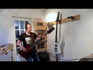 Nena - 99 Luftballons (Live 1983) (Bass Cover)