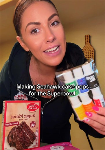 Seahawks Cake Pops for Super Bowl Celebration