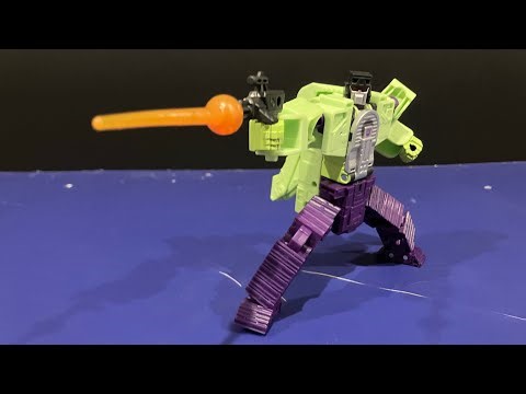 Master Farr Reviews: Studio Series 86 Scavenger