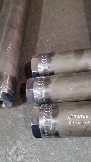 Installing Front Four Links and Rear Traction Bars