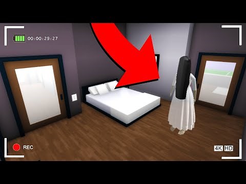 Caught weird ghost sound on camera in Roblox BrookHaven RP..