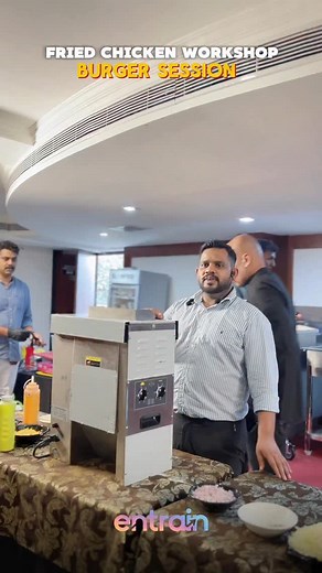 Burger session made easy with bun toaster machine 😍🔥 . #premiumquality #restaurant #kerala #trending #instagram #reels | Cobolt Machineries