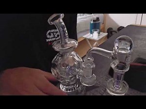 Toxic Glass 'Globe' Style Dab Rig Review
