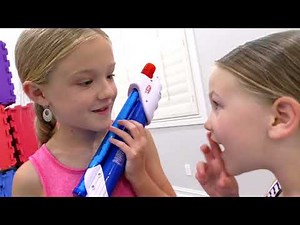 Marshmallow Blaster Battle!!! Girls vs Dad!