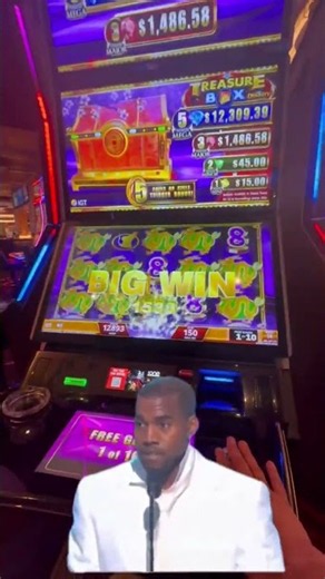 Why I Walk Past 99% of Slot Machines 🚶🎰 #Shorts #BuffaloBob #AdvantageSlots #CasinoStrategy