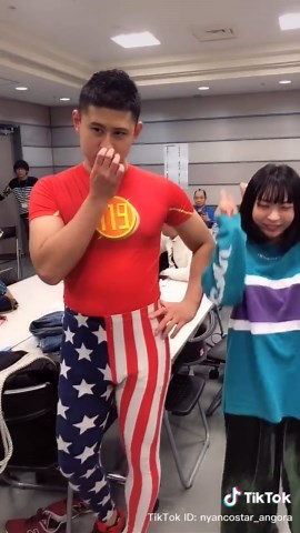 さくらんぼがかかったら絶対に踊らなければならない。それが #強制にゃんこスター です。今回はワタリ119さんに突撃してみました！#にゃんこスター #さくらんぼ #ワタリ119 #みんなでtiktok