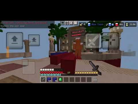 Playing Hive Bedwars mega on mobile