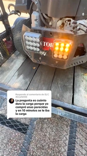 When it comes to power, the strong magnetic base makes these lights suitable for a variety of vehicles, including trucks, engineering vehicles, and agricultural machinery. https://shop.agrieyes.com/products/agrieyes-2pcs-rechargeable-flashing-lights-for-vehicles #warninglights #emergencylights #trailer #signallight #flashlight | Agrieyes