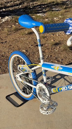 2.2K views · 503 reactions | 1987 GT Pro Series built by Rad BMX Builds NOT FOR SALE! | Rad BMX Builds | Facebook