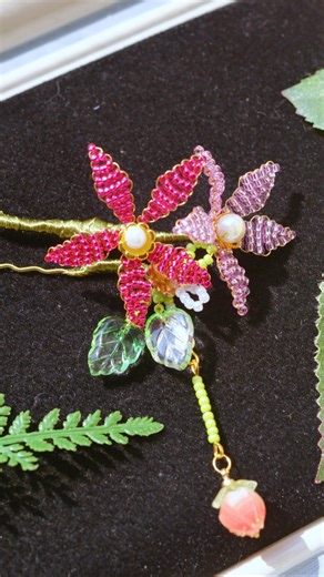 🌷 This beaded flower hairpin turns simple hair into a graceful statement. The carefully woven petals and sparkling beads combine to form a delicate, handcrafted treasure. View more>> https://shorten.tv/q9MD5 【PandaHall】Download Search-in-PandaHall plugin & get $19 OFF instantly! Enjoy Discounts Immediately >> https://goo.su/U7IE2Y #Pandahall #FloralJewelry #beadedhairpin #hairpin #handmadehairaccessories #seedbeads #seedbeadsjewelry | PandaHall