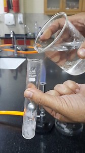 193K views · 914 reactions | Ice with boiling water|濫| #reel #science #conductor #experiment #scienceexperiment @topfans | Science with Asif | Facebook