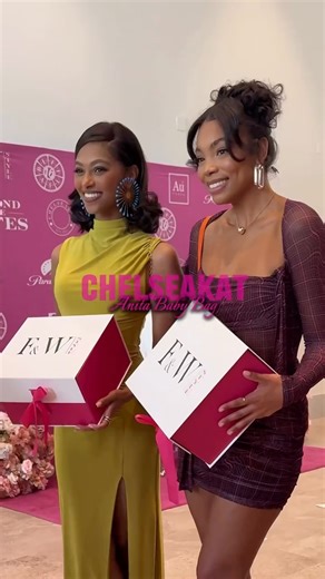 F&W STYLE | LEATHER HANDBAGS on Instagram: "ChelseaKat is back with something NEW 👀 Introducing the Anita Baby Bag, made with vegan croc-embossed + pebble-grain leather, gold stud details, perfect for all your essentials. Dropping Dec 24th. ✨"