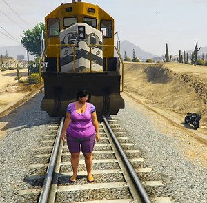 Train VS Lady | Indian Gamer DT