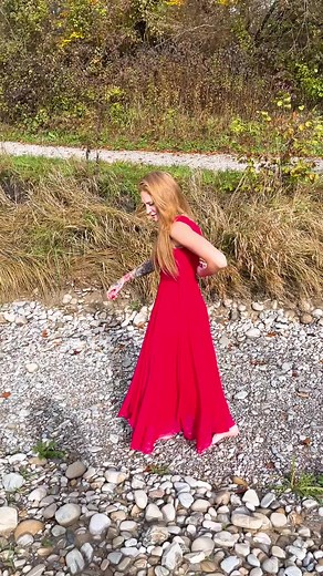 Embrace Red Hair: Unique Model Photoshoot Ideas