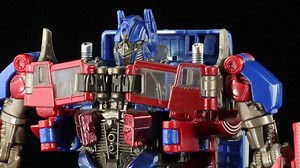 39K views · 479 reactions | Transformers Studio Series SS-05 Optimus Prime Transformation Sequence. Get yours here: https://www.thechosenprime.com/TSSVoyagerW1 or here: https://www.thechosenprime.com/TSSWave3Voyager Thanks to TCP Family member peolesdru | The Chosen Prime | Facebook