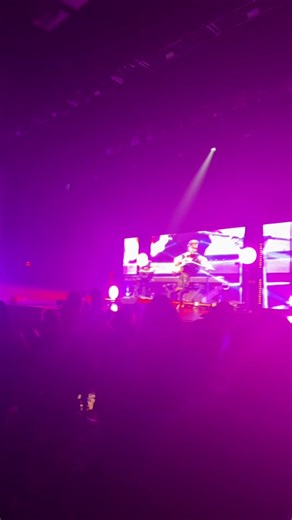 Soulful R&B Piano Performance: Please Don't Go