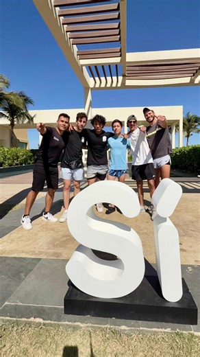 ¿Y si sí? Últimos días en Síclo Acapulco Tres Vidas. ¡Reserva tu clase! Aprovecha el 20% OFF en todos los paquetes de clases y arranca el 2026 con todo.