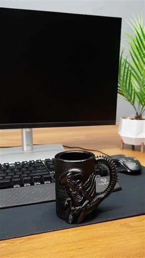 From Text to 3D: Xenomorph Made with Tripo AI 👽🔥 My favourite Can Holder ❤ Thank you @TripoAI