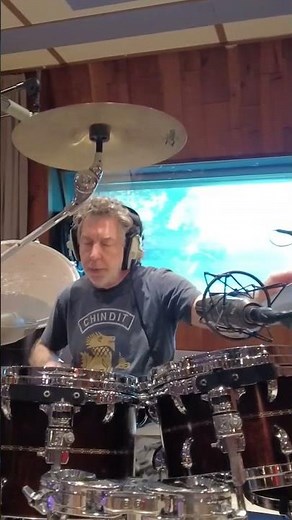 Mohini Dey and Simon Phillips lay down the bass and drum tracks for “33rd Century Man” in the studio