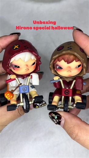 Unboxing Hirono Special Halloween Collectibles