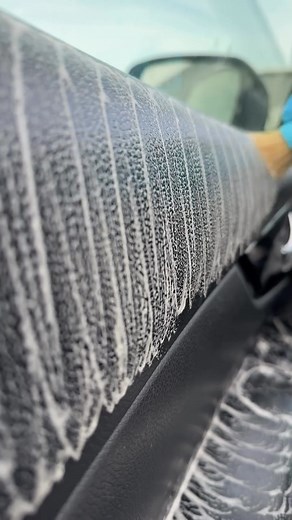 179K views · 600 reactions | satisfying car detailing 什 #autodetailing #car #asmr | Bubble auto | Facebook