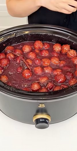 Three Easy Christmas Appetizers Anyone Can Make