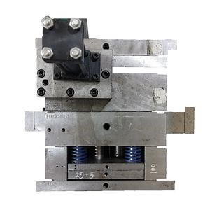 [Hot Item] Toolmaker OEM Smooth Surface Cover Plastic Injection Mold Designer Factory Plastic Injection Molding for Spare Parts Plastic