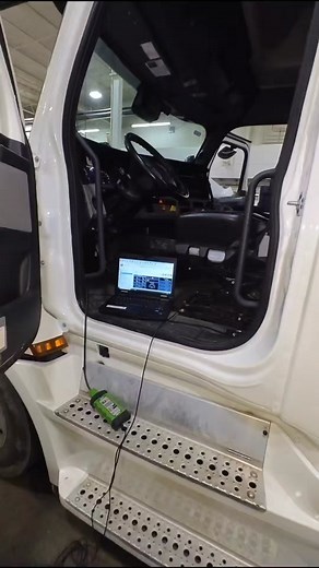 ABS Diag with JPRO Diagnostic Service Kit 🤓 #JPro #wabco #servicetrucklife #newplayerunlocked #foryoupage #fyp #fypシ @Noregon_Systems LINK IN THE BIO!!!! Disclaimer: All procedures shown in this video are for demonstration purposes only. Please review the JPRO user guide and/or OE documentation to ensure you are following proper diagnostic and repair procedures.