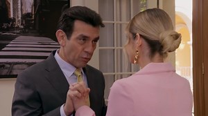 El Ángel de Aurora Capítulo 120 1/4 Únete al grupo para ver los últimos episodios : https://www.facebook.com/groups/2005418249881809 | Jenn Stark 33