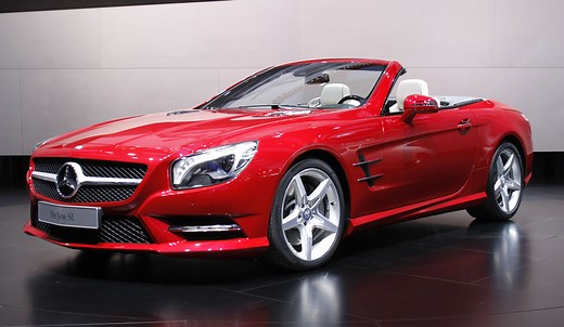 Got a Red Mercedes-Benz? You Should Know About This Class-Action Lawsuit Settlement