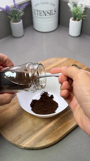 Honey on toilet paper?! the secret hack you never knew #homemade #tips #pestcontrol | Latin Kitchen | Facebook