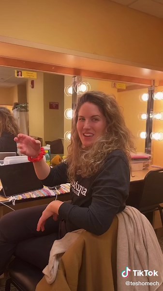 Salt shaker prank! 🤣😭😭 #saltshakerchallenge #prank #TheAdamProject #TurboTaxAlphorn #tourlife