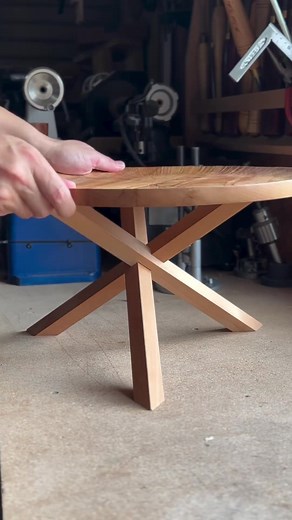 Creative Wooden Table Leg Ideas for Home Furnishing