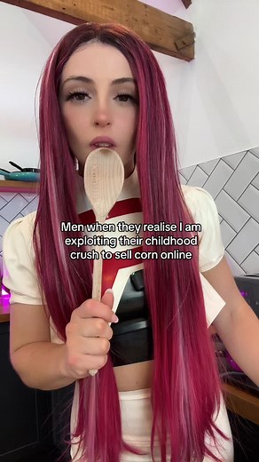 HoopsyDaisy on TikTok