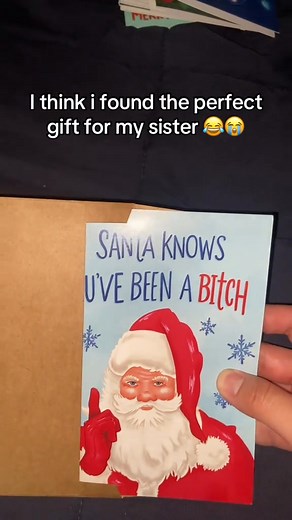 🎅🖕 Funny and Vulgar Christmas Card Set – Blunt Humor for Holiday Laughs! Want to send a Christmas card that’s anything but boring? The Greetings Funny Inappropriate Christmas Card Set (9 pieces!) delivers unapologetic, witty humor—featuring Santa flipping the middle finger—perfect for friends, family, or anyone who loves a blunt, hilarious holiday greeting.🥰 | Cooperatem/