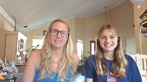 3.4K views · 79 reactions | Don't stare! Ask questions to be more aware! #KnowtheSignsKnowtheFacts Thank you Macy for sharing the importance of #HDAwareness from this perspective. Share these videos to make #HD known! ~ #Help4HD #HDAwarenessMonth #Day23 | Help 4 HD International | Facebook